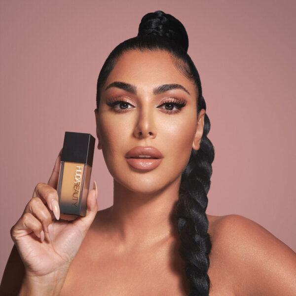 Huda Beauty #Faux Filter Foundation Milk Shake 100B - Image 4
